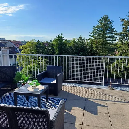 Apartman Skylight46 La Terrasse St Louis *